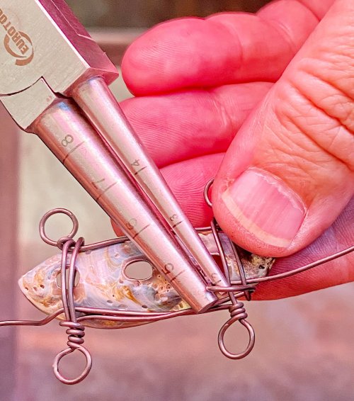 Susan LeGuyader's The Shell Game Necklace - , Contemporary Wire Jewelry, Loops, Wire Loop, Wrapped Wire Loop, Design, Cut close and tuck the ends